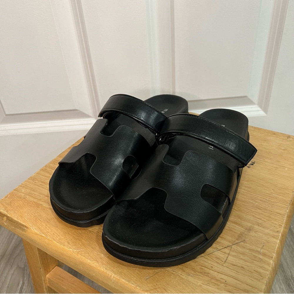 Madden Girl Darling Eva Slide Sandal size 8
